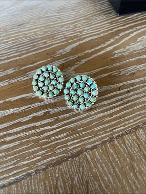 Nishoni Traders Turquoise Cluster Earrings